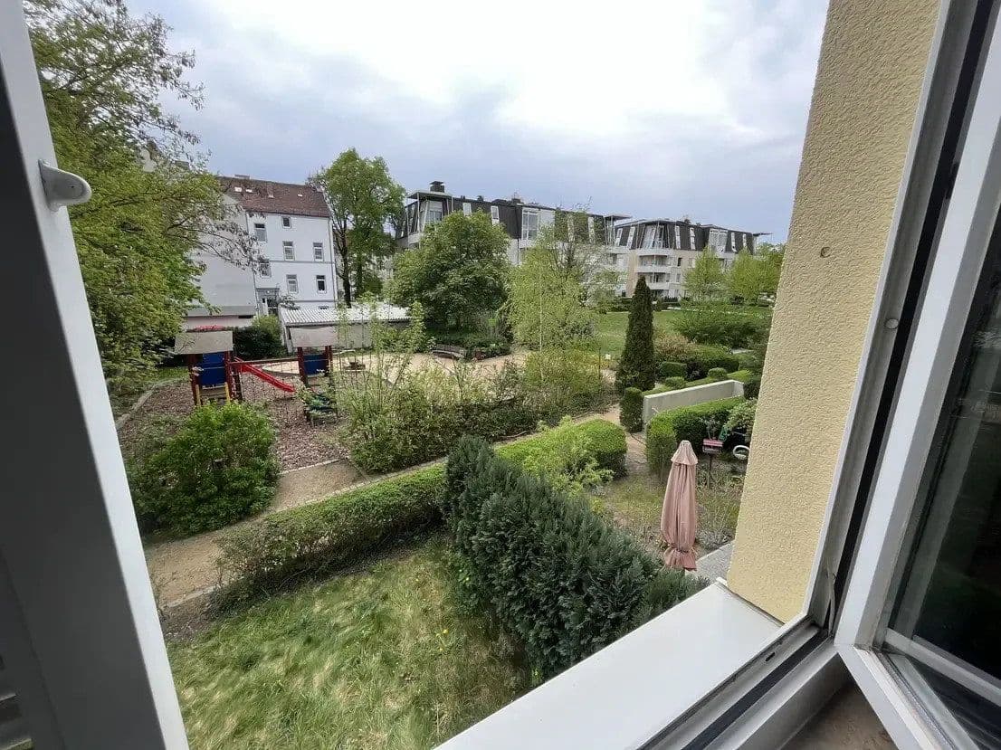 Prenájom bytu 2-izbový 61 m², Berlin, Berlín Prenájom bytu 2-izbový 61 m², Berlin, Berlín