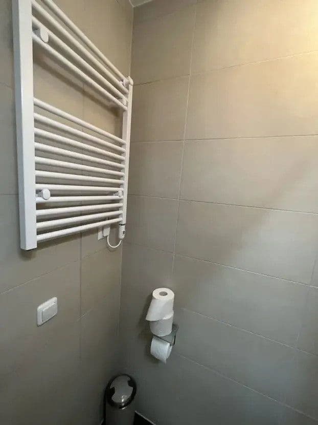Prenájom bytu 2-izbový 61 m², Berlin, Berlín Prenájom bytu 2-izbový 61 m², Berlin, Berlín