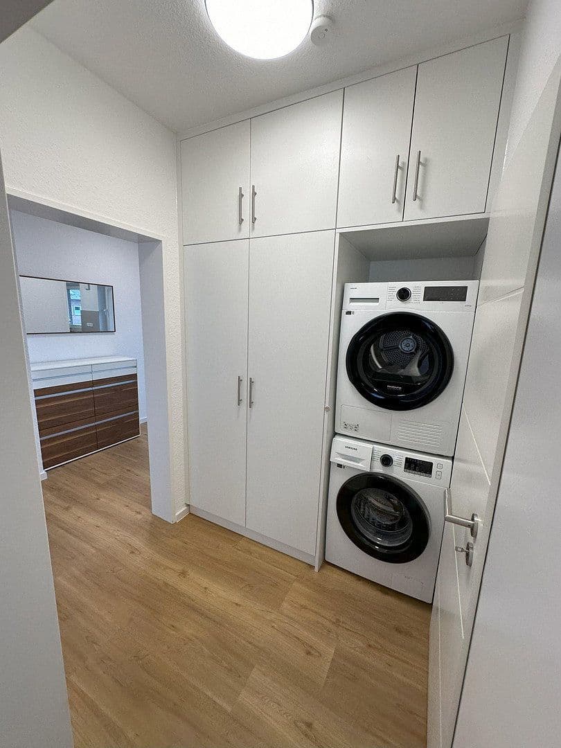 Prenájom bytu 2-izbový 60 m², Gökerstraße 87, Wilhelmshaven, Dolné Sasko Prenájom bytu 2-izbový 60 m², Gökerstraße 87, Wilhelmshaven, Dolné Sasko