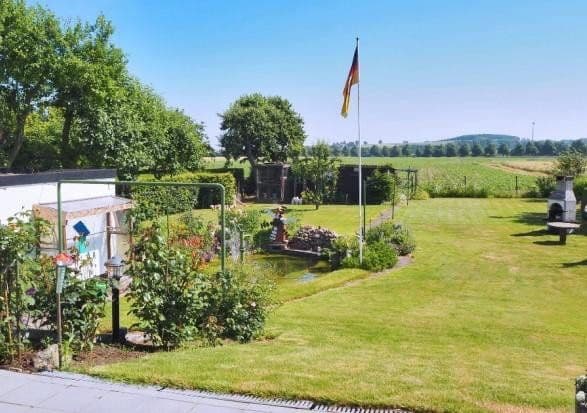 Predaj domu 145 m², pozemek 1.150 m², Tulpenstraße 29, Wennigsen (Deister), Dolné Sasko Predaj domu 145 m², pozemek 1.150 m², Tulpenstraße 29, Wennigsen (Deister), Dolné Sasko