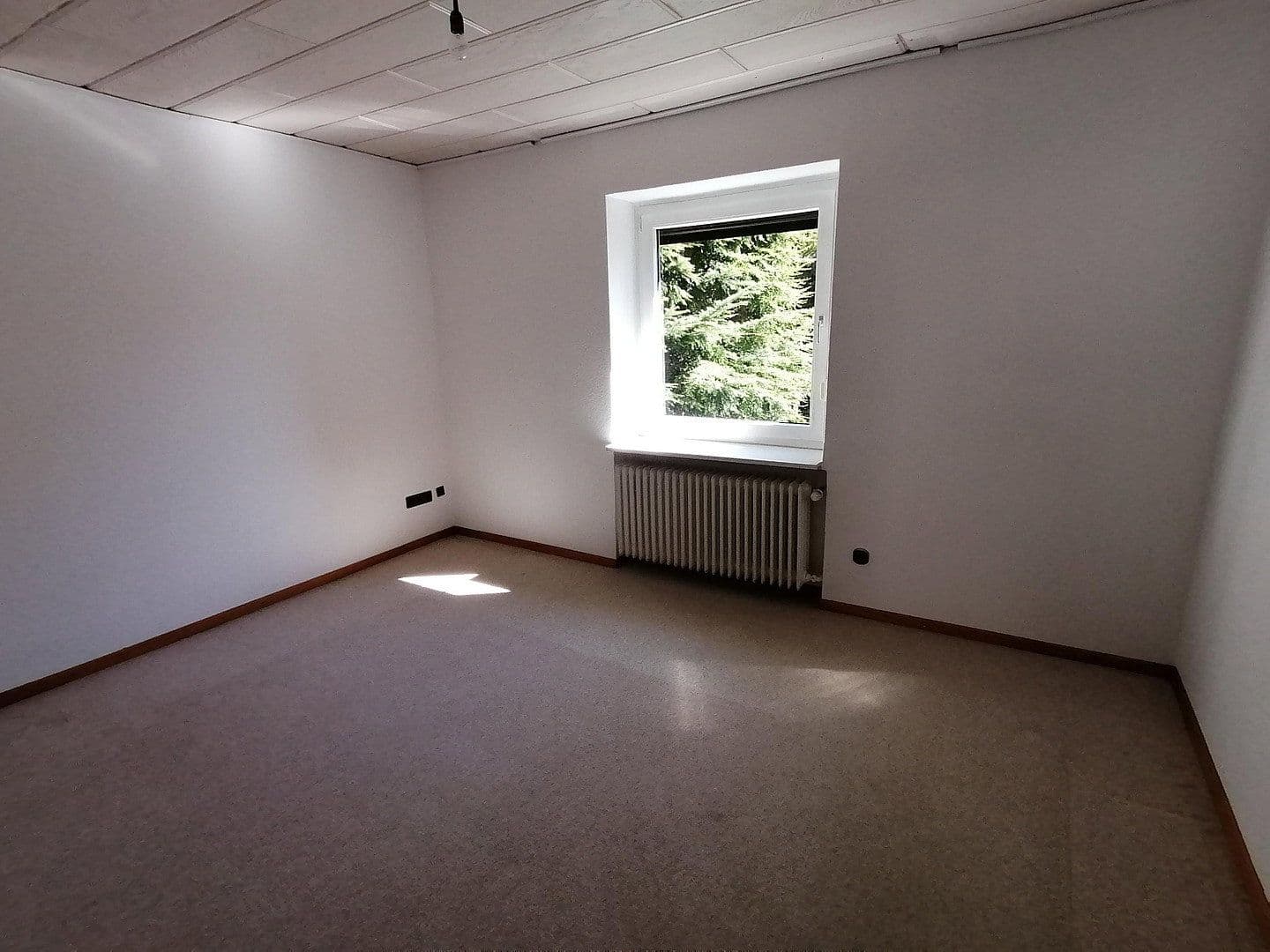 Predaj domu 145 m², pozemek 1.150 m², Tulpenstraße 29, Wennigsen (Deister), Dolné Sasko Predaj domu 145 m², pozemek 1.150 m², Tulpenstraße 29, Wennigsen (Deister), Dolné Sasko