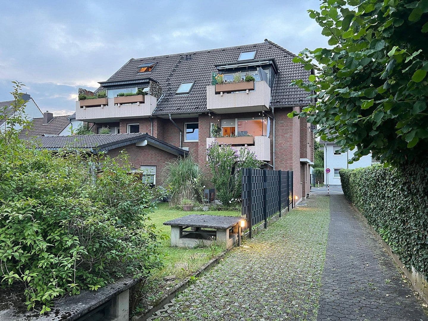 Prenájom bytu 2-izbový 57 m², Brückenstraße 8a, Troisdorf, Severné Porýnie - Westfálsko Prenájom bytu 2-izbový 57 m², Brückenstraße 8a, Troisdorf, Severné Porýnie - Westfálsko