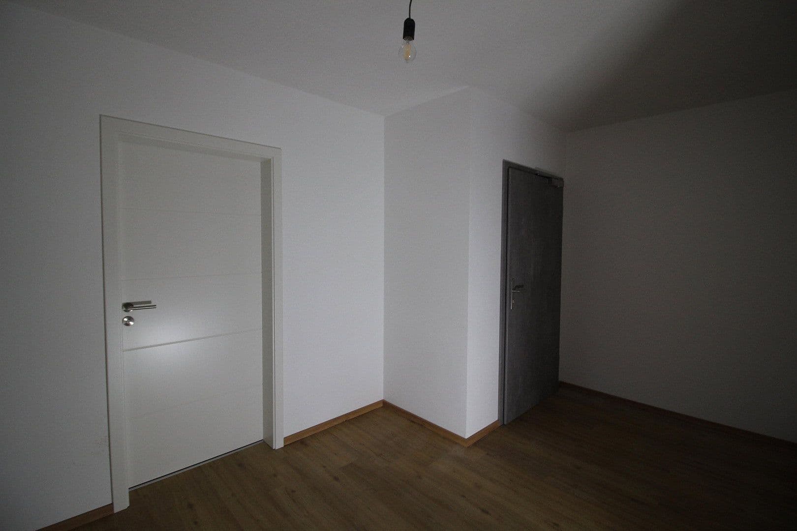 Prenájom bytu 3-izbový 86 m², Tiefenbach, Bavorsko Prenájom bytu 3-izbový 86 m², Tiefenbach, Bavorsko