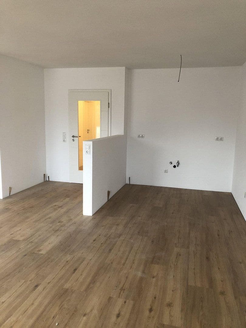 Prenájom bytu 3-izbový 86 m², Tiefenbach, Bavorsko Prenájom bytu 3-izbový 86 m², Tiefenbach, Bavorsko