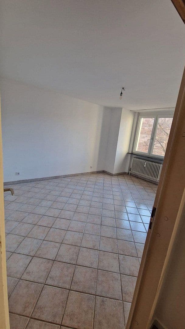 Prenájom bytu 3-izbový 75 m², Fürther Straße 3, Zirndorf, Bavorsko Prenájom bytu 3-izbový 75 m², Fürther Straße 3, Zirndorf, Bavorsko