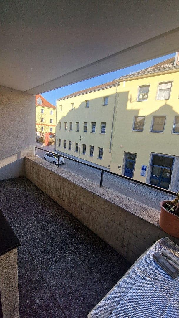 Prenájom bytu 3-izbový 75 m², Fürther Straße 3, Zirndorf, Bavorsko Prenájom bytu 3-izbový 75 m², Fürther Straße 3, Zirndorf, Bavorsko