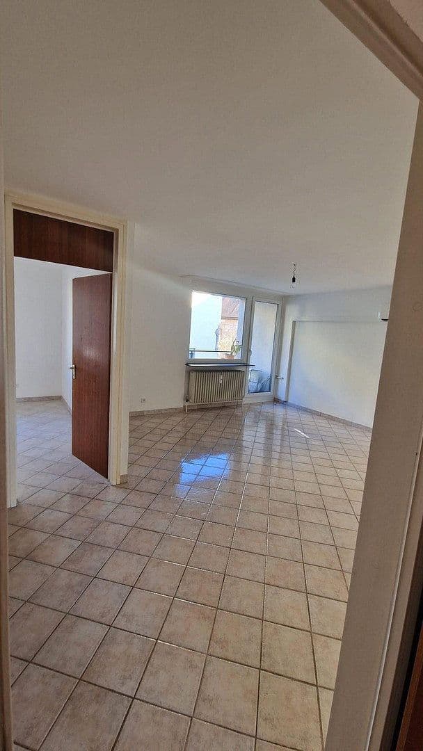 Prenájom bytu 3-izbový 75 m², Fürther Straße 3, Zirndorf, Bavorsko Prenájom bytu 3-izbový 75 m², Fürther Straße 3, Zirndorf, Bavorsko