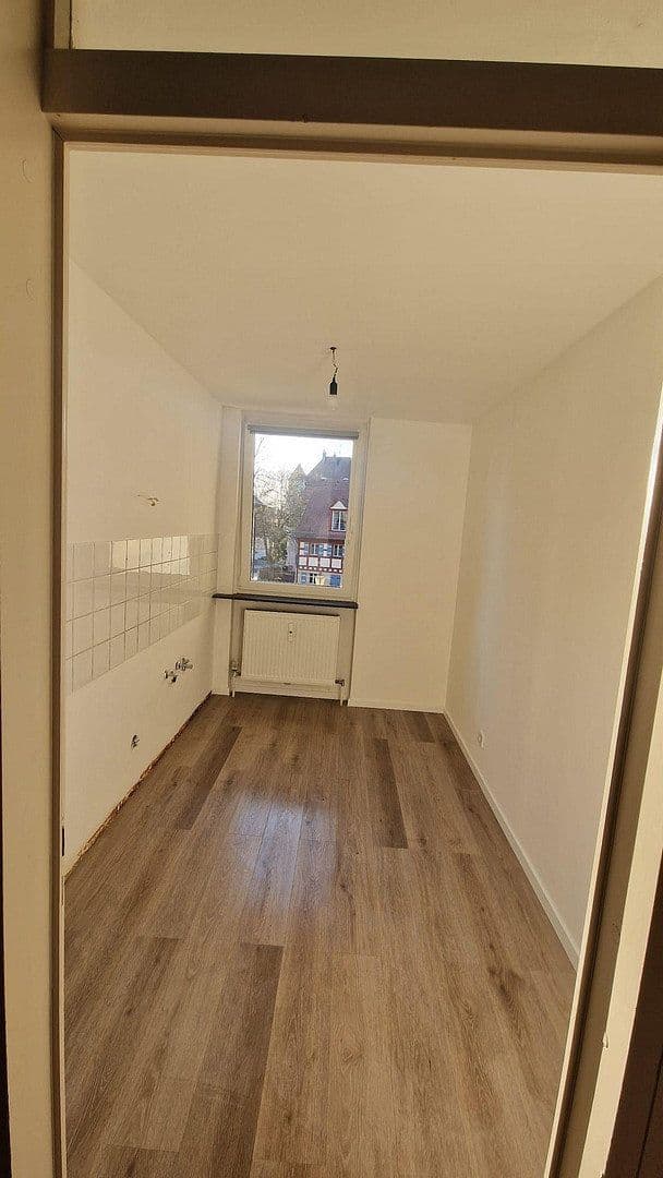 Prenájom bytu 3-izbový 75 m², Fürther Straße 3, Zirndorf, Bavorsko Prenájom bytu 3-izbový 75 m², Fürther Straße 3, Zirndorf, Bavorsko