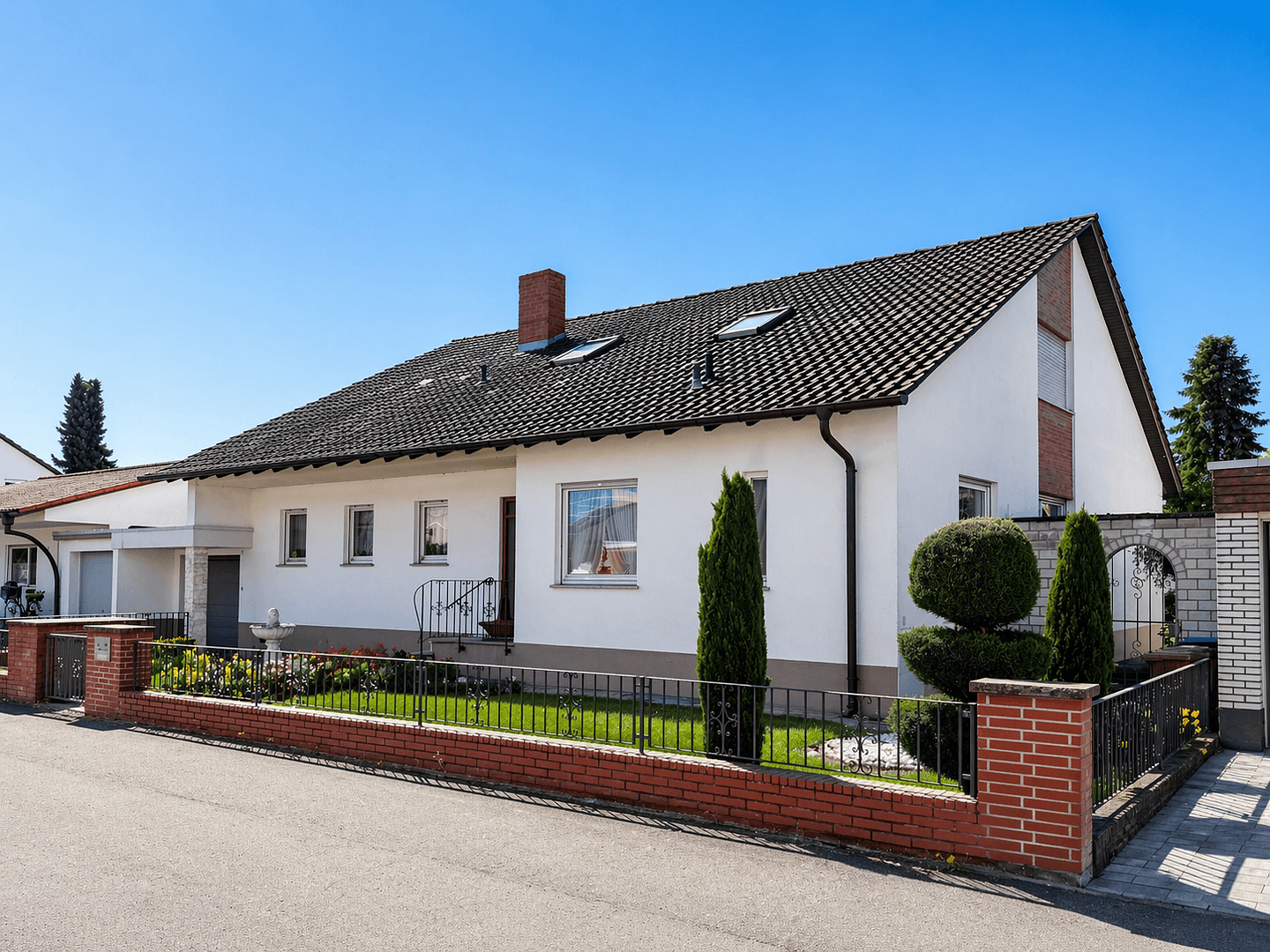 Predaj domu 213 m², pozemek 657 m², Speyer, Porýnie-Falcko Predaj domu 213 m², pozemek 657 m², Speyer, Porýnie-Falcko