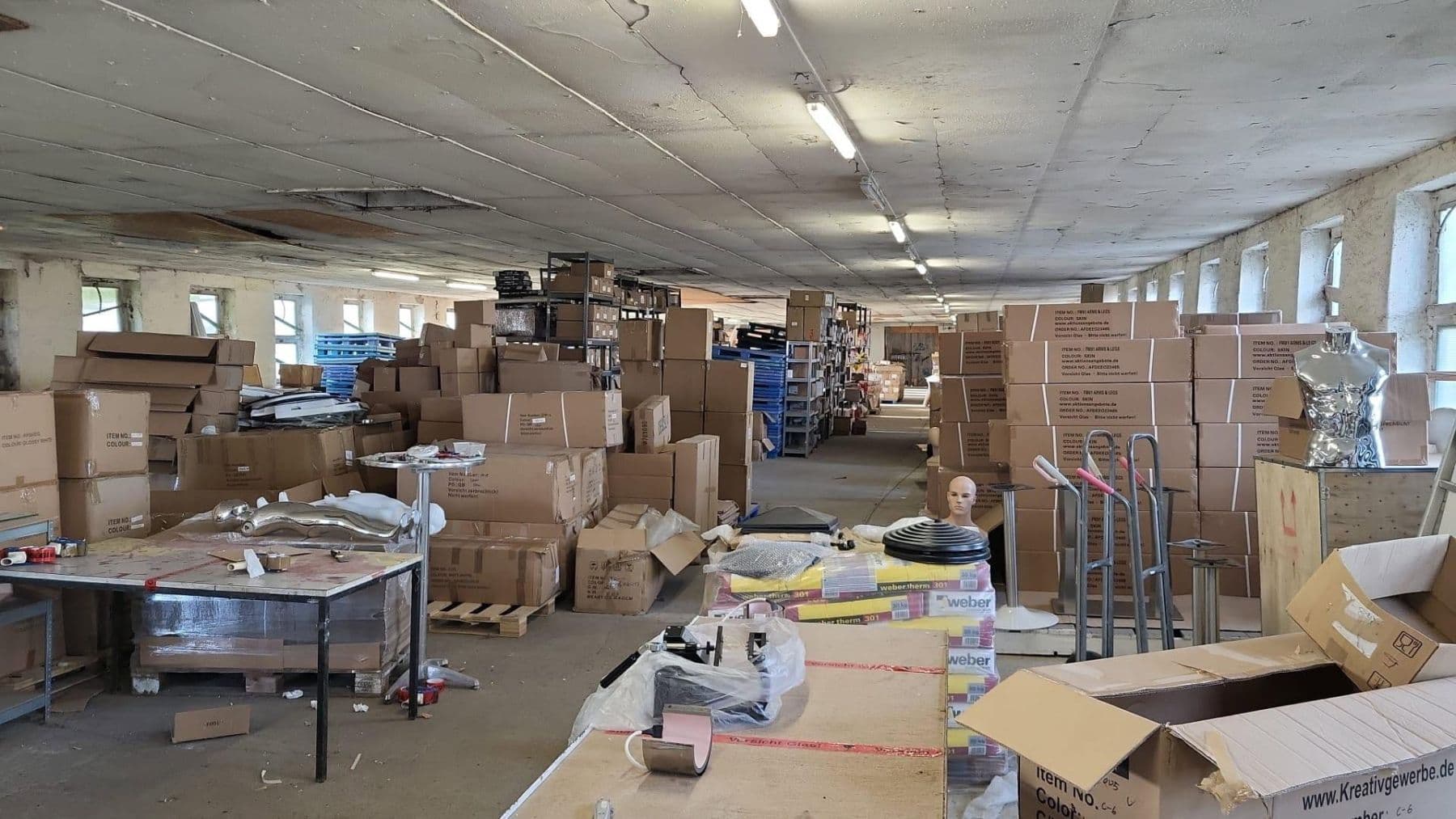 Prenájom nebytového priestoru 300 m², Kraatzerweg 3, Gransee, Brandenbursko Prenájom nebytového priestoru 300 m², Kraatzerweg 3, Gransee, Brandenbursko