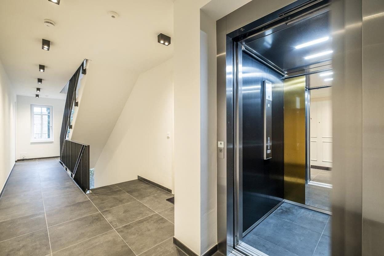 Prenájom bytu 2-izbový 43 m², Rissener Landstraße 42, Hamburg, Hamburg Prenájom bytu 2-izbový 43 m², Rissener Landstraße 42, Hamburg, Hamburg