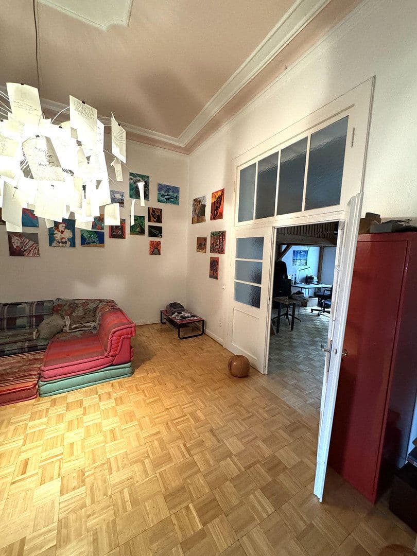 Predaj domu 325 m², pozemek 526 m², Uerdinger Str. 341, Krefld-Bockum, Severné Porýnie - Westfálsko Predaj domu 325 m², pozemek 526 m², Uerdinger Str. 341, Krefld-Bockum, Severné Porýnie - Westfálsko