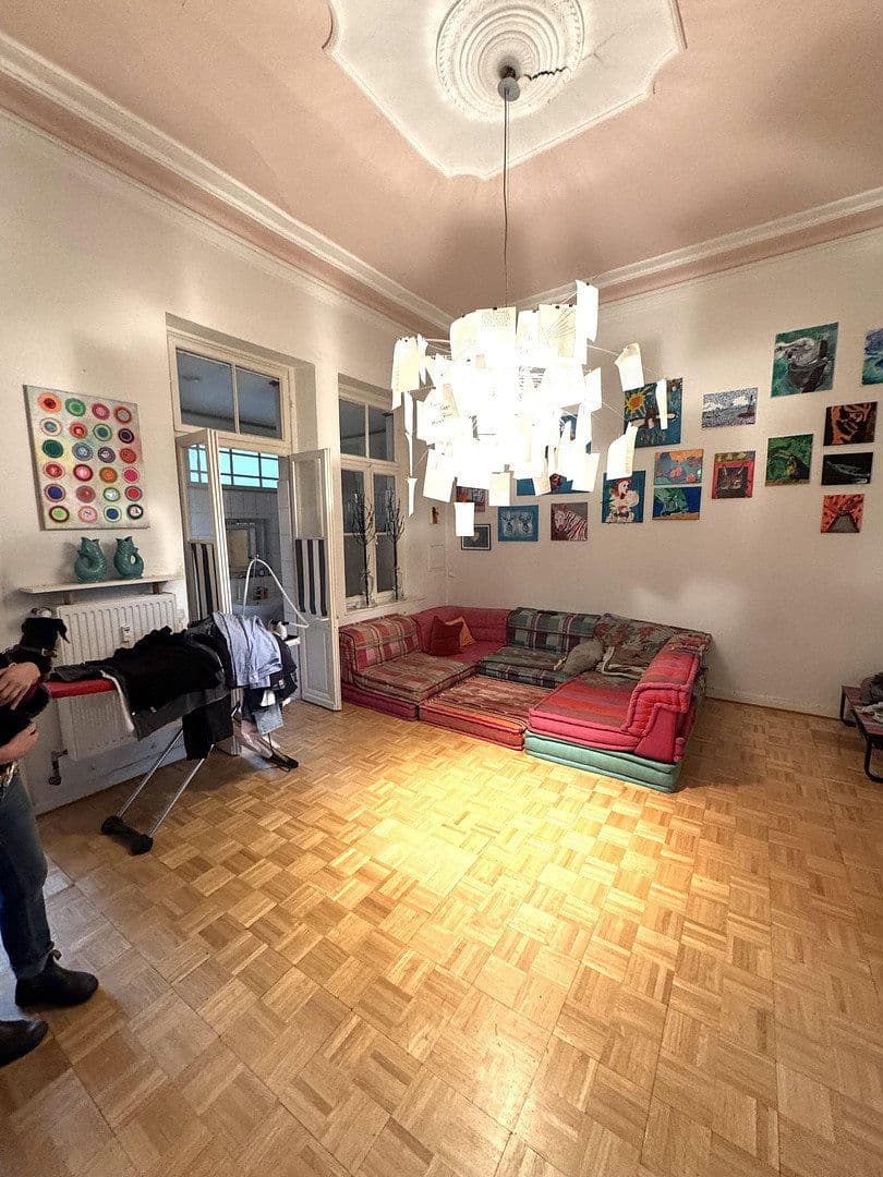 Predaj domu 325 m², pozemek 526 m², Uerdinger Str. 341, Krefld-Bockum, Severné Porýnie - Westfálsko Predaj domu 325 m², pozemek 526 m², Uerdinger Str. 341, Krefld-Bockum, Severné Porýnie - Westfálsko