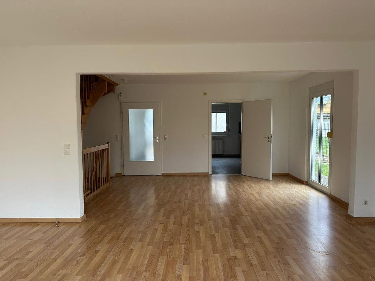 Predaj domu 161 m², pozemek 323 m², Eschborn, Hesensko Predaj domu 161 m², pozemek 323 m², Eschborn, Hesensko
