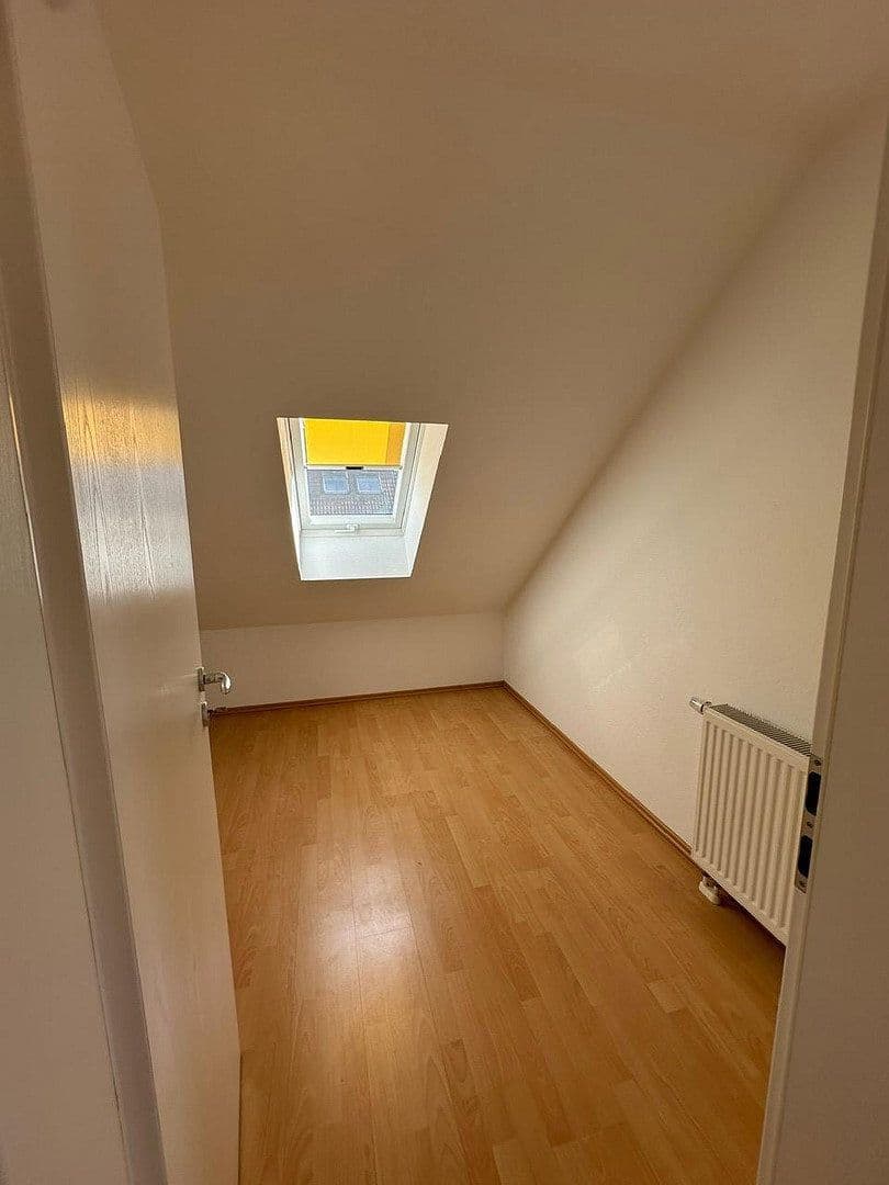 Predaj domu 161 m², pozemek 323 m², Eschborn, Hesensko Predaj domu 161 m², pozemek 323 m², Eschborn, Hesensko