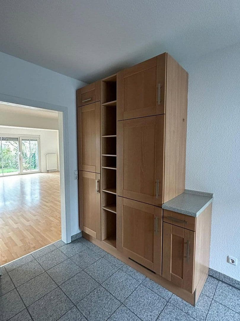 Predaj domu 161 m², pozemek 323 m², Eschborn, Hesensko Predaj domu 161 m², pozemek 323 m², Eschborn, Hesensko