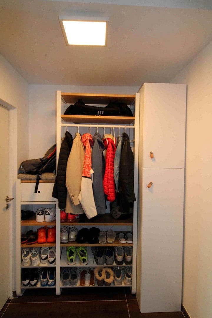 Predaj domu 205 m², pozemek 333 m², Warth 10a, Overath, Severné Porýnie - Westfálsko Predaj domu 205 m², pozemek 333 m², Warth 10a, Overath, Severné Porýnie - Westfálsko