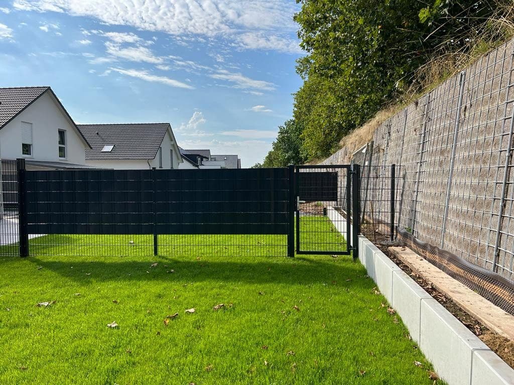 Prenájom domu 230 m², pozemek 300 m², Neuberg, Hesensko Prenájom domu 230 m², pozemek 300 m², Neuberg, Hesensko