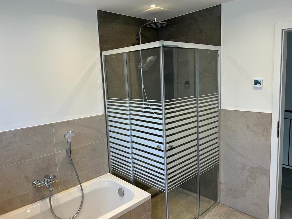 Prenájom domu 230 m², pozemek 300 m², Neuberg, Hesensko Prenájom domu 230 m², pozemek 300 m², Neuberg, Hesensko