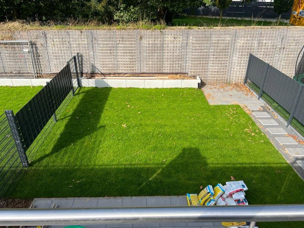 Prenájom domu 230 m², pozemek 300 m², Neuberg, Hesensko Prenájom domu 230 m², pozemek 300 m², Neuberg, Hesensko