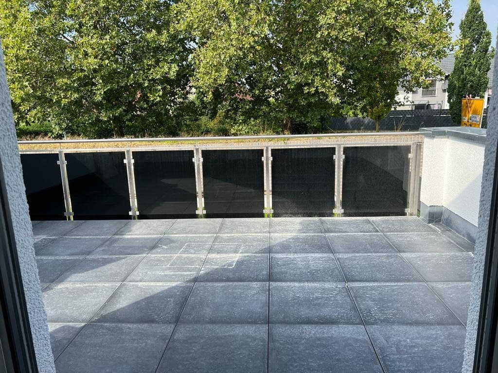 Prenájom domu 230 m², pozemek 300 m², Neuberg, Hesensko Prenájom domu 230 m², pozemek 300 m², Neuberg, Hesensko