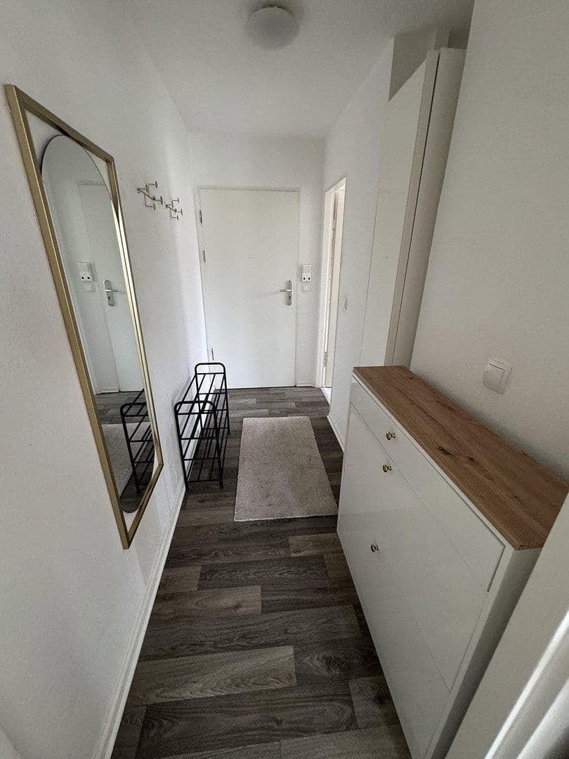 Prenájom bytu 2-izbový 41 m², Schmittener Str. 1, Frankfurt am Main, Hesensko Prenájom bytu 2-izbový 41 m², Schmittener Str. 1, Frankfurt am Main, Hesensko