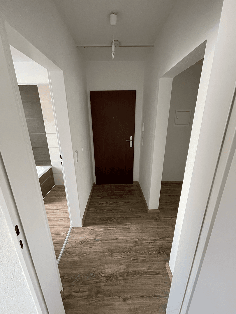 Prenájom bytu 3-izbový 70 m², Hagener Str. 141, Schwerte, Severné Porýnie - Westfálsko Prenájom bytu 3-izbový 70 m², Hagener Str. 141, Schwerte, Severné Porýnie - Westfálsko