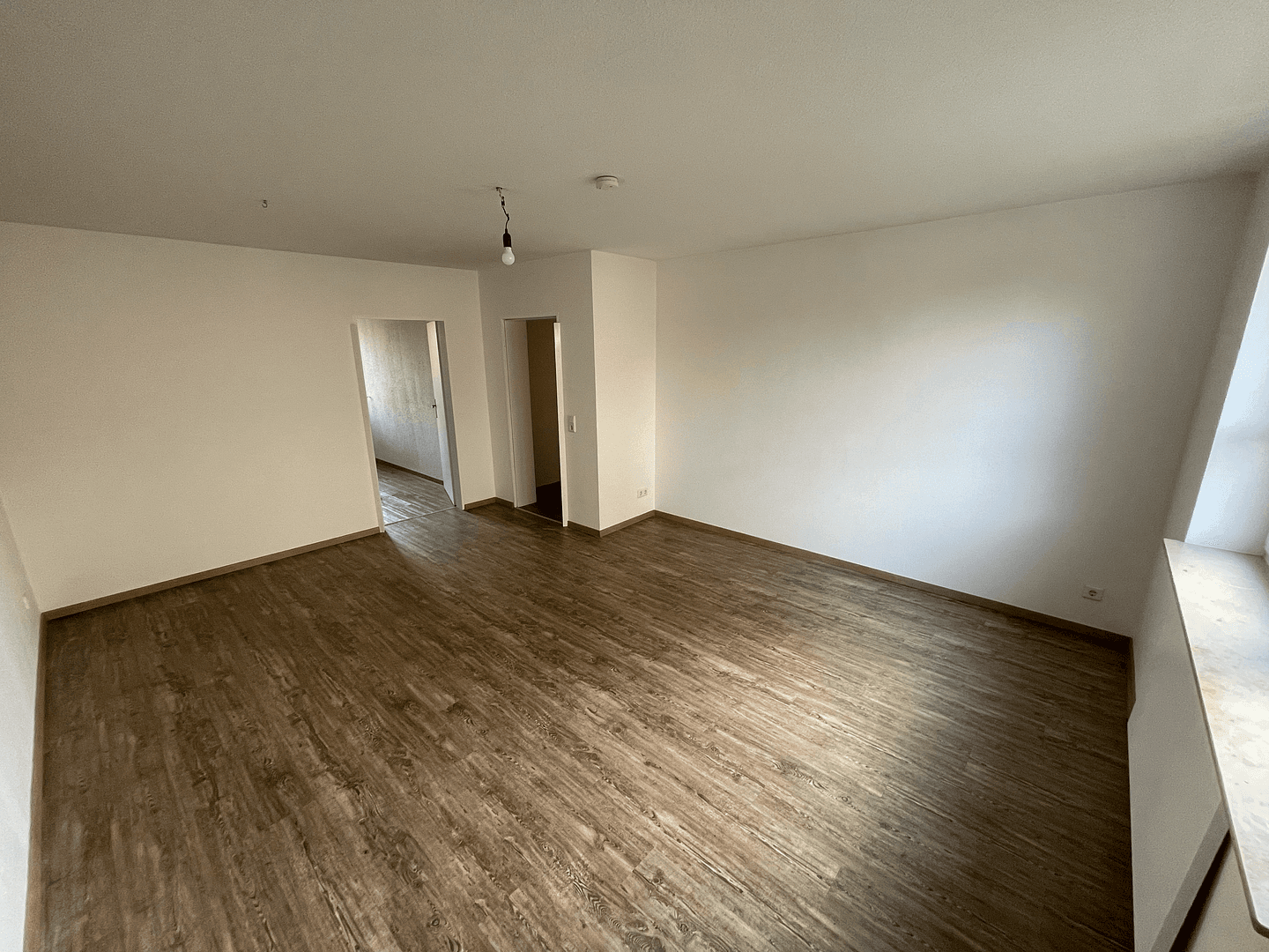 Prenájom bytu 3-izbový 70 m², Hagener Str. 141, Schwerte, Severné Porýnie - Westfálsko Prenájom bytu 3-izbový 70 m², Hagener Str. 141, Schwerte, Severné Porýnie - Westfálsko