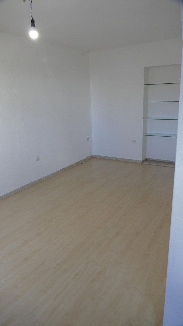 Prenájom bytu 2-izbový 50 m², Plauener Straße 1a, Oberasbach, Bavorsko Prenájom bytu 2-izbový 50 m², Plauener Straße 1a, Oberasbach, Bavorsko