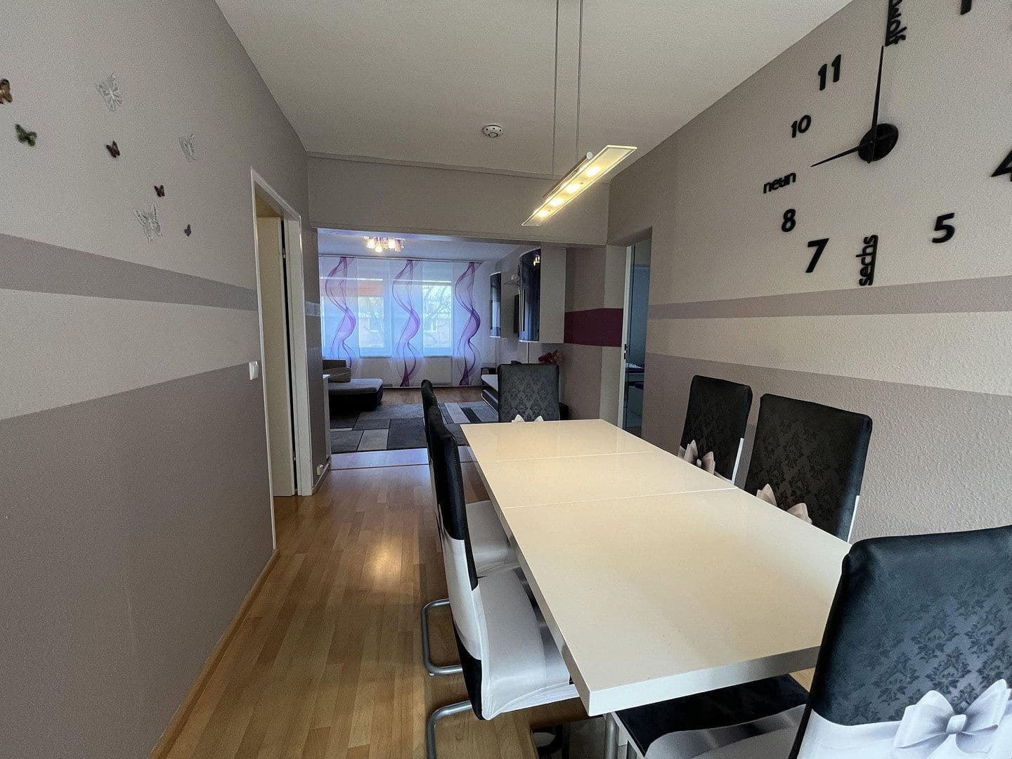 Prenájom bytu 4-izbový 88 m², Große Pranke, Hannover, Dolné Sasko Prenájom bytu 4-izbový 88 m², Große Pranke, Hannover, Dolné Sasko