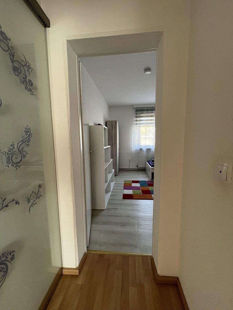 Prenájom bytu 4-izbový 88 m², Große Pranke, Hannover, Dolné Sasko Prenájom bytu 4-izbový 88 m², Große Pranke, Hannover, Dolné Sasko