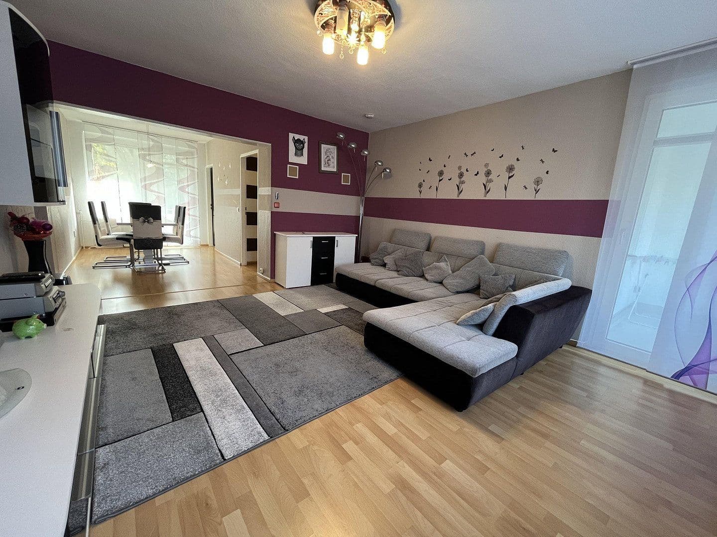 Prenájom bytu 4-izbový 88 m², Große Pranke, Hannover, Dolné Sasko Prenájom bytu 4-izbový 88 m², Große Pranke, Hannover, Dolné Sasko