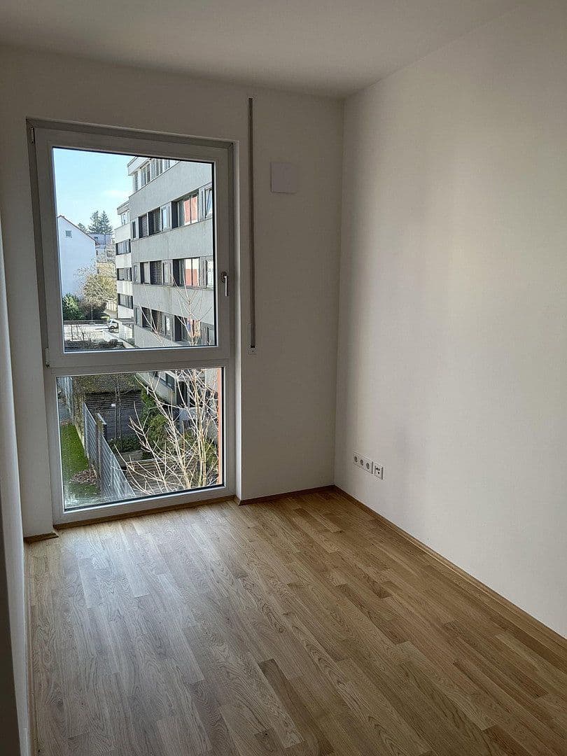 Prenájom bytu 3-izbový 75 m², Donnersbergring 8, Darmstadt, Hesensko Prenájom bytu 3-izbový 75 m², Donnersbergring 8, Darmstadt, Hesensko
