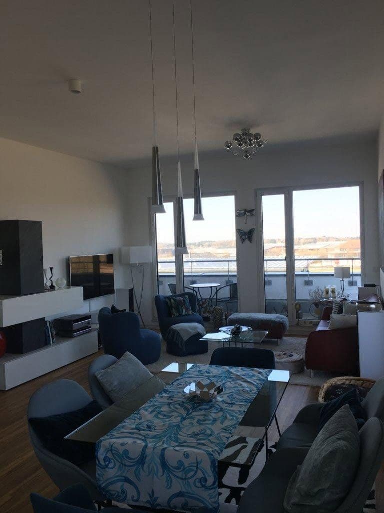 Prenájom bytu 3-izbový 72 m², Georg-Huber-Straße 10, Zorneding - Ortsteil Pöring, Bavorsko Prenájom bytu 3-izbový 72 m², Georg-Huber-Straße 10, Zorneding - Ortsteil Pöring, Bavorsko
