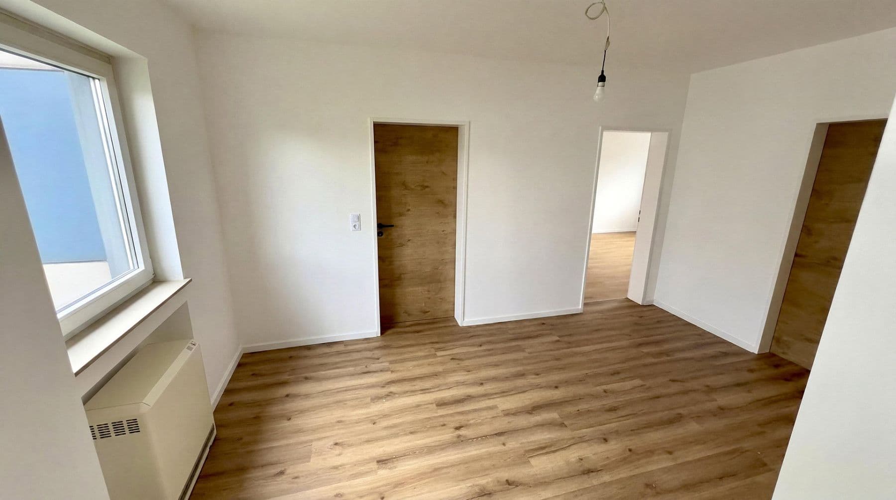 Prenájom bytu 3-izbový 81 m², Burbecker Str., Gevelsberg, Severné Porýnie - Westfálsko Prenájom bytu 3-izbový 81 m², Burbecker Str., Gevelsberg, Severné Porýnie - Westfálsko