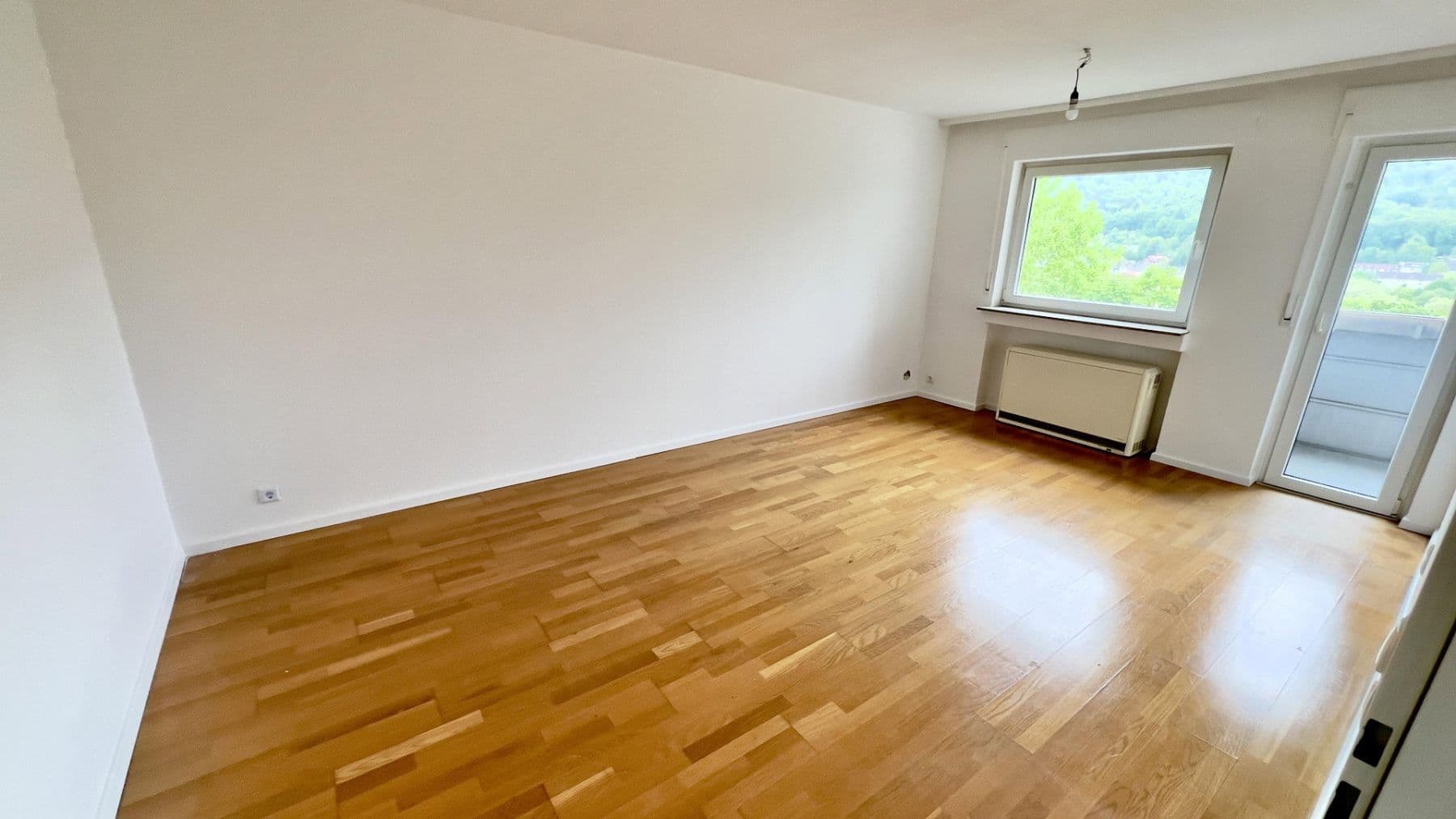 Prenájom bytu 3-izbový 81 m², Burbecker Str., Gevelsberg, Severné Porýnie - Westfálsko Prenájom bytu 3-izbový 81 m², Burbecker Str., Gevelsberg, Severné Porýnie - Westfálsko