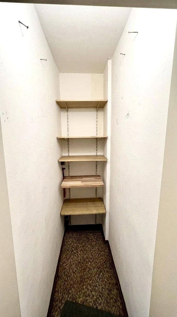 Prenájom bytu 3-izbový 81 m², Burbecker Str., Gevelsberg, Severné Porýnie - Westfálsko Prenájom bytu 3-izbový 81 m², Burbecker Str., Gevelsberg, Severné Porýnie - Westfálsko