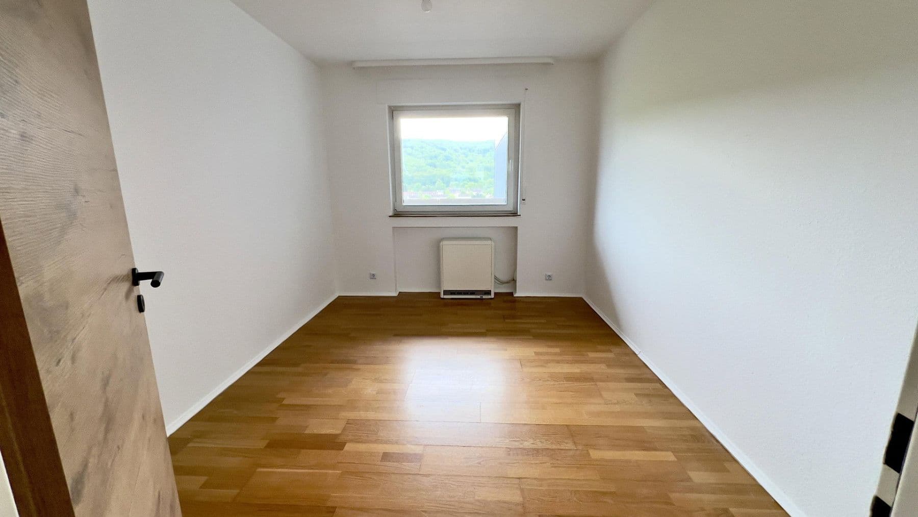 Prenájom bytu 3-izbový 81 m², Burbecker Str., Gevelsberg, Severné Porýnie - Westfálsko Prenájom bytu 3-izbový 81 m², Burbecker Str., Gevelsberg, Severné Porýnie - Westfálsko
