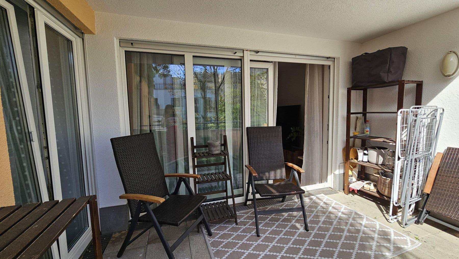 Prenájom bytu 3-izbový 83 m², Türkenstrasse 29c, München, Bavorsko Prenájom bytu 3-izbový 83 m², Türkenstrasse 29c, München, Bavorsko