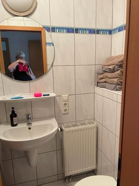 Prenájom domu 160 m², pozemek 350 m², Nelkenstraße 70a, Hochspeyer, Porýnie-Falcko Prenájom domu 160 m², pozemek 350 m², Nelkenstraße 70a, Hochspeyer, Porýnie-Falcko