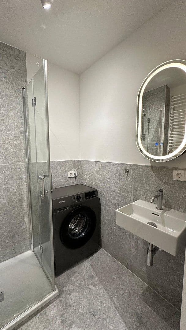 Predaj bytu 2-izbový 44 m², Stuttgart, Bádensko-Wurttembersko Predaj bytu 2-izbový 44 m², Stuttgart, Bádensko-Wurttembersko