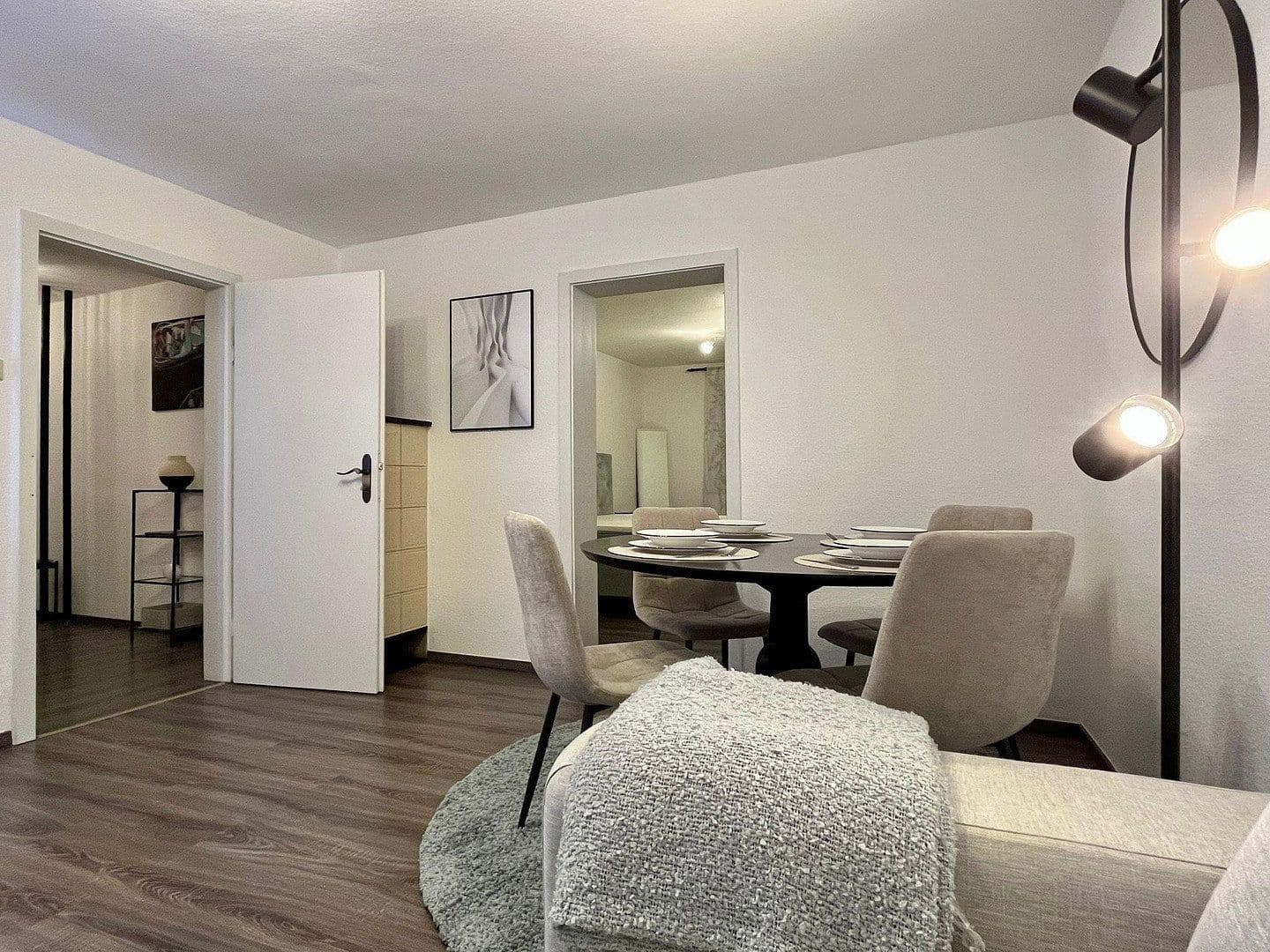 Prenájom bytu 2-izbový 53 m², Spittlerstraße 36, Stuttgart, Bádensko-Wurttembersko Prenájom bytu 2-izbový 53 m², Spittlerstraße 36, Stuttgart, Bádensko-Wurttembersko