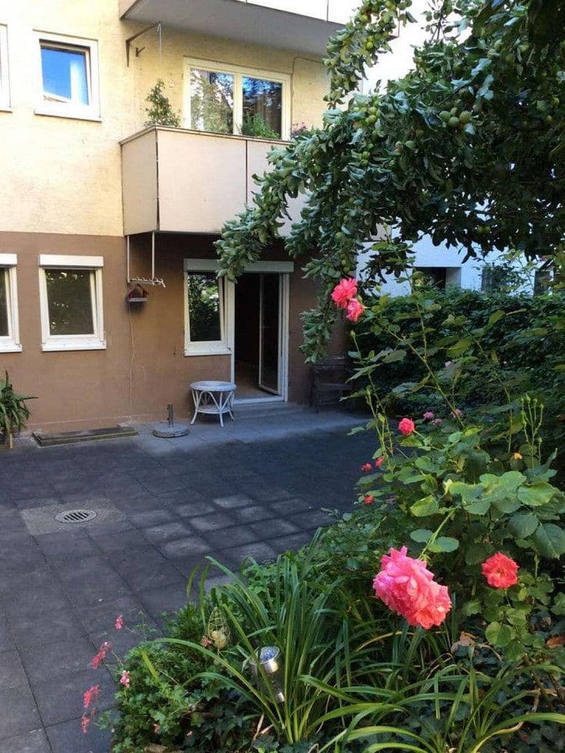 Prenájom bytu 2-izbový 53 m², Spittlerstraße 36, Stuttgart, Bádensko-Wurttembersko Prenájom bytu 2-izbový 53 m², Spittlerstraße 36, Stuttgart, Bádensko-Wurttembersko