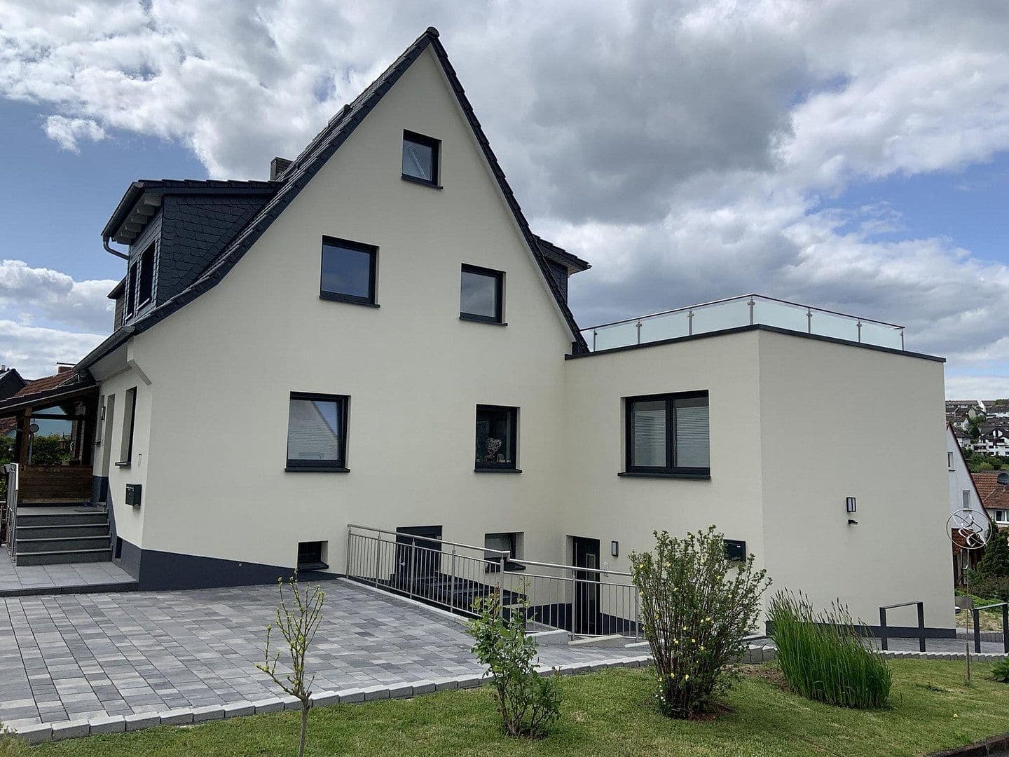 Prenájom bytu 2-izbový 66 m², Fritz-Rechberg-Straße 77, Bad Hersfeld, Hesensko Prenájom bytu 2-izbový 66 m², Fritz-Rechberg-Straße 77, Bad Hersfeld, Hesensko