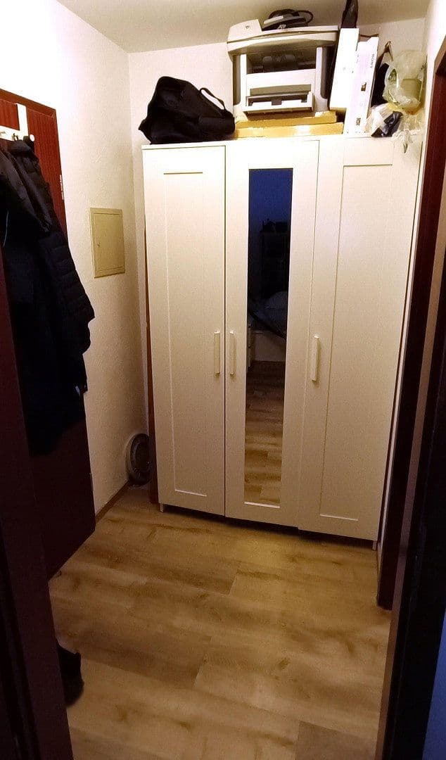 Prenájom bytu 1-izbový 30 m², Mannheim, Bádensko-Wurttembersko Prenájom bytu 1-izbový 30 m², Mannheim, Bádensko-Wurttembersko