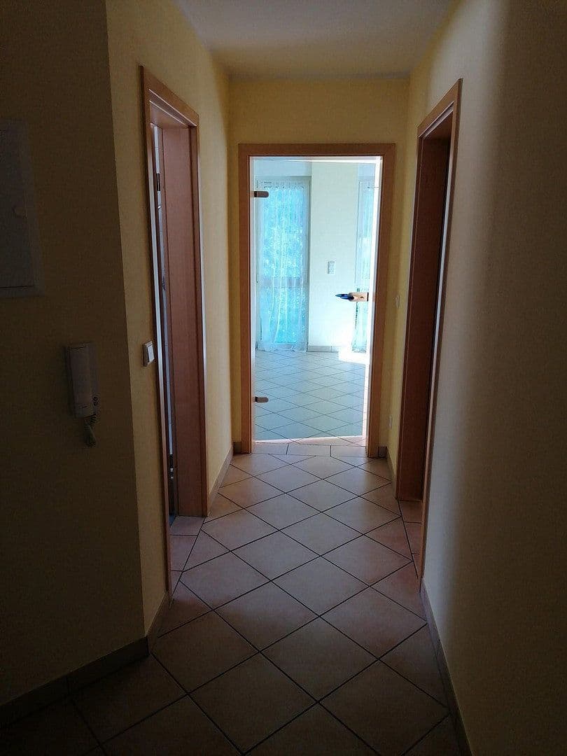 Prenájom bytu 2-izbový 48 m², Bad Kreuznach, Porýnie-Falcko Prenájom bytu 2-izbový 48 m², Bad Kreuznach, Porýnie-Falcko