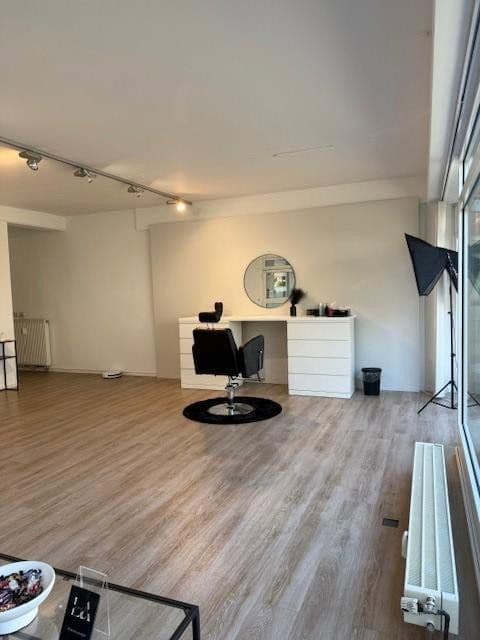 Prenájom kancelárie 94 m², Brückenstraße 56, Schweich, Porýnie-Falcko Prenájom kancelárie 94 m², Brückenstraße 56, Schweich, Porýnie-Falcko