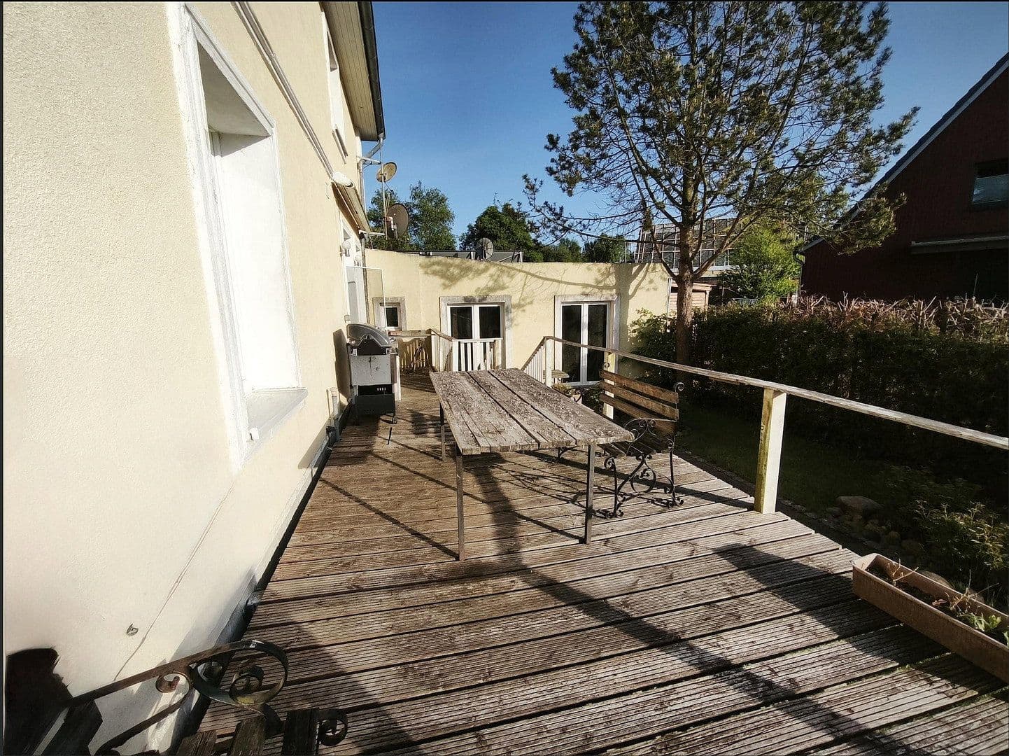 Predaj domu 275 m², pozemek 1.080 m², Osterby, Šlezvicko-Holštajnsko Predaj domu 275 m², pozemek 1.080 m², Osterby, Šlezvicko-Holštajnsko