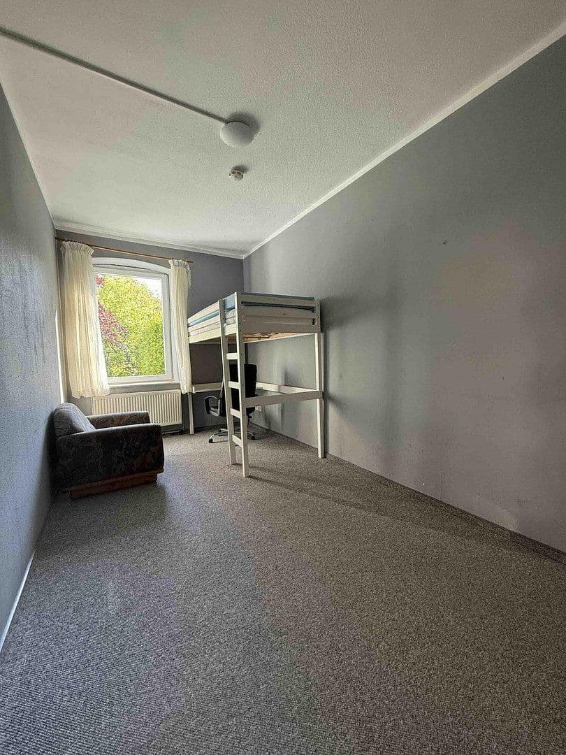 Predaj domu 275 m², pozemek 1.080 m², Osterby, Šlezvicko-Holštajnsko Predaj domu 275 m², pozemek 1.080 m², Osterby, Šlezvicko-Holštajnsko