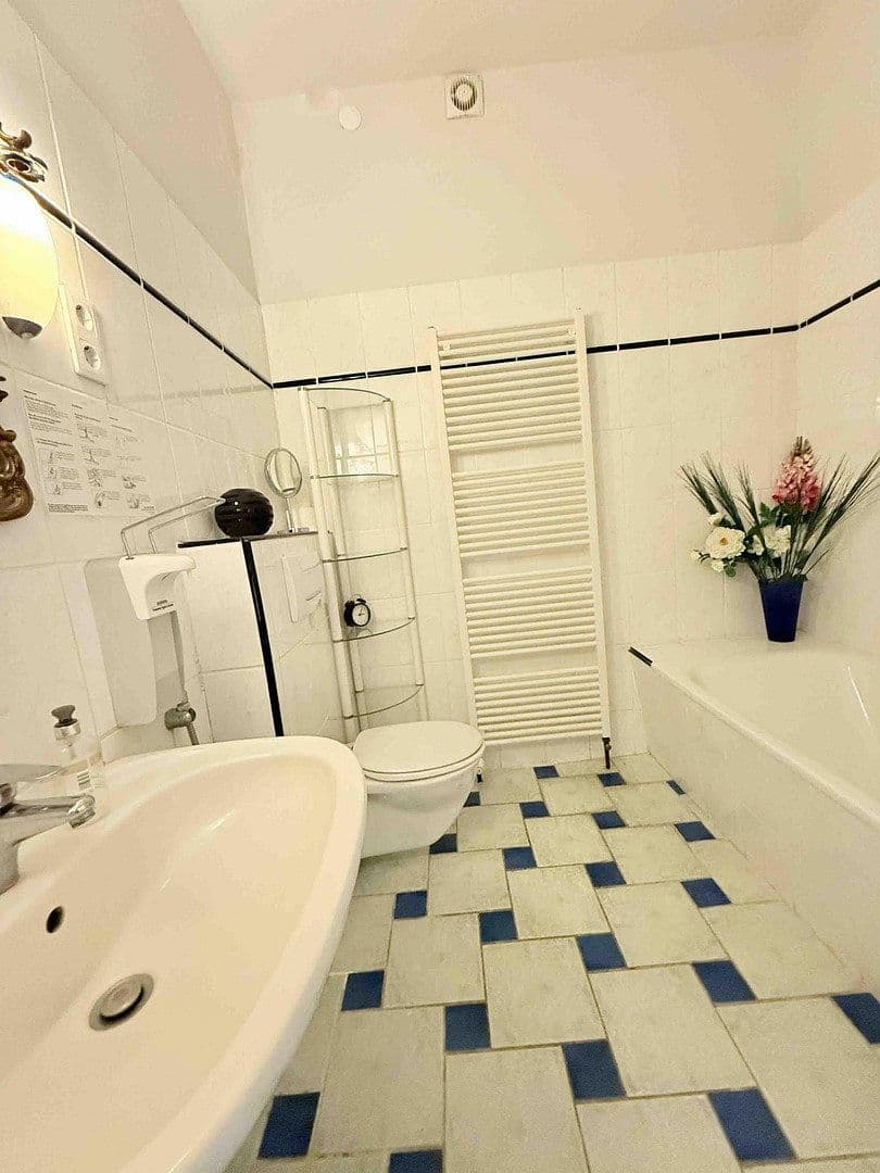 Predaj domu 275 m², pozemek 1.080 m², Osterby, Šlezvicko-Holštajnsko Predaj domu 275 m², pozemek 1.080 m², Osterby, Šlezvicko-Holštajnsko
